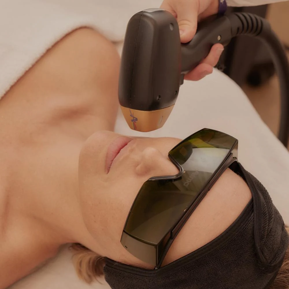 Titanium Lifting: Công nghệ nâng cơ đa tầng 2026